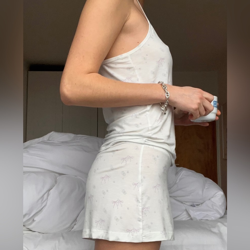 Djerf Avenue Go Slow Shorts Bubble Bliss